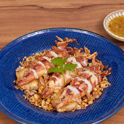 หมึกไข่ทอดกระเทียม