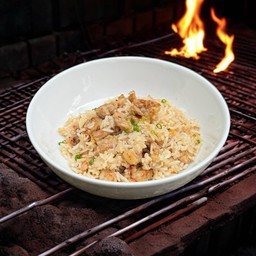 ข้าวผัดหมูปิ้ง