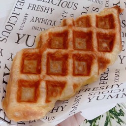 Croffle ซอสคาราเมล