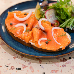 Salmon toast