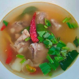 ต้มแซบกระดูกหมู