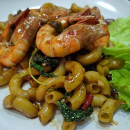 กะเพรามักกะโรนี