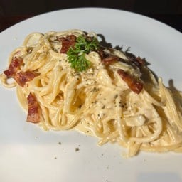 สปาเกตตี้คาโบนาร่า 🍝🧀🧈🥓🇮🇹