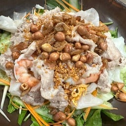 ก๋วยเตี๋ยวยำบก