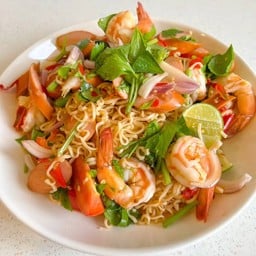 ยำแซ่บ อีสาน ประชาอุทิศ79