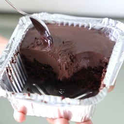 เค้กช็อกโกแลตหน้านิ่ม M (400 ML)