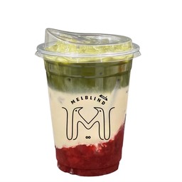 สตรอว์เบอร์รี่นมสดมัทฉะ