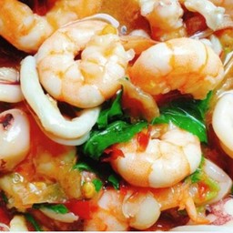 ผัดกระเพราทะเล