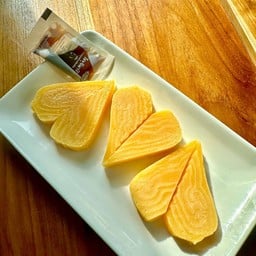 ไข่หวาน ซาชิมิ ชิมิ 6 ชิ้น