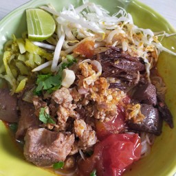 ขนมจีนน้ำเงี้ยวหมู (สูตรเชียงราย)