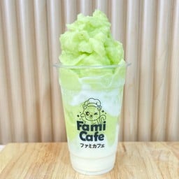 Apple yogurt smoothie