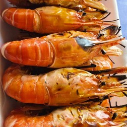 กุ้งตัวผู้หัวมันจัมโบ้ขนาด10-12ตัวโล