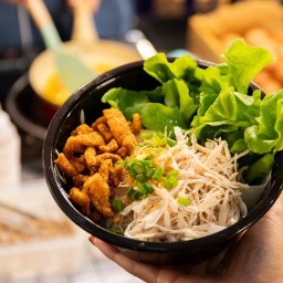 ใจฟู หมี่ไก่ฉีก อาหารตามสั่ง