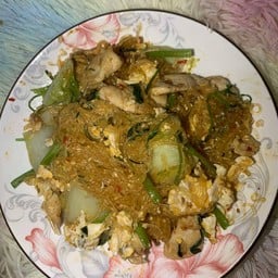 ร้าน พี วี น้ำแข็งใส นมเหนียว และอาหาร