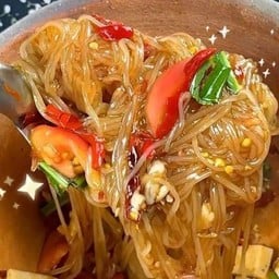 ตำเส้นเล็กหมูยอ