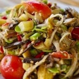 ส้มตำ 2 ผัวเมีย ข้างโลตัส