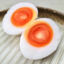 ไข่ยางมะตูม