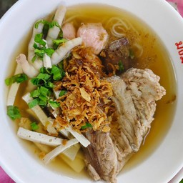 ก๋วยจั๊บญวนรวมธรรมดา