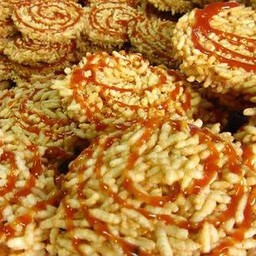 ขนมนางเล็ดแช่น้ำแตงโม อร่อยไม่เหมือนที่อื่น