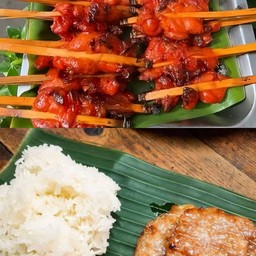 ชุดข้าวเหนียว หมูปิ้งนมสด ไก่ย่างแดง น้ำพริกตาแดง