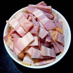 Bacon 50 g.