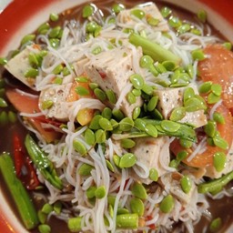 ตำขนมจีน