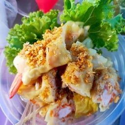 เกี๊ยวกุ้งเด้ง ตลาดนัดเกาะหมี
