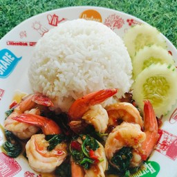 ข้าวกะเพรากุ้ง