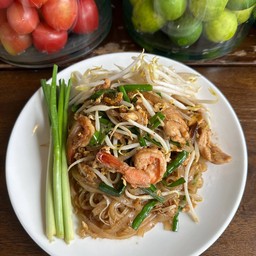 ผัดไทกุ้ง