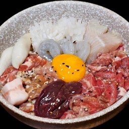 Tui.M3 ชุด“รวมญาติตุ๋ย” “Family” Tui Mookata