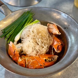 400฿ ปูเนื้อไซส์กลางอบวุ้นเส้น