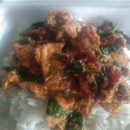 กะเพราหมูชิ้น