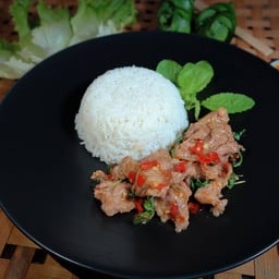 กระเพราเนื้อวากิว