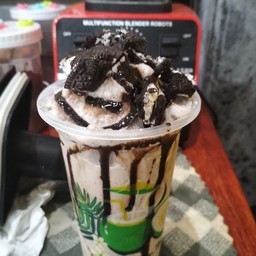 นมสดโอริโอ้ปั่น