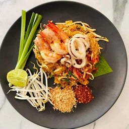 🌟ล้านเล็กเล็กผัดไทยซอสมันปู สาขาลำลูกกาคลอง 4 🦀🥢 ผัดไทยใกล้ฉัน ลำลูกกาคลอง 4