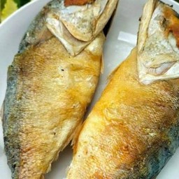 ปลาทูทอด2ตัวกลาง