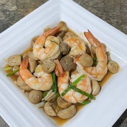 เห็ดฟางผัดกุ้ง