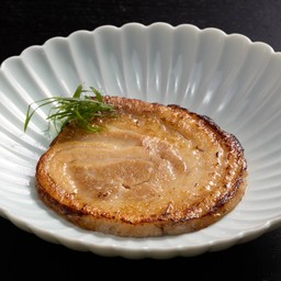 หมูชาชูแบบม้วน