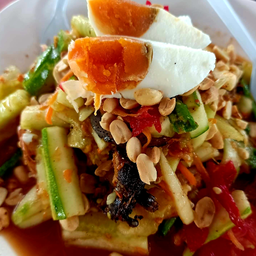 ตำแตงไข่เค็ม ปลาร้า