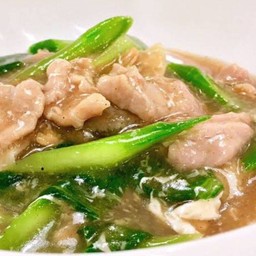 กะเพราไฟลุก อาลัวร์