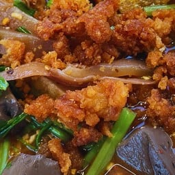 โลมา เย็นตาโฟ - ตลาดต้นตาล -