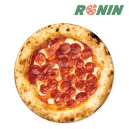 Pizza Salami size 10 inches.