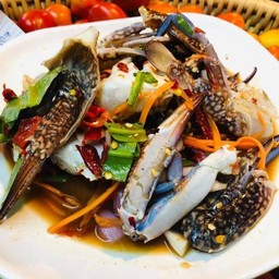 ยำปูม้า 3 ตัว