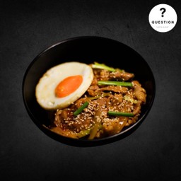 ข้าวหน้า ซอสหม่าล่า + ไข่