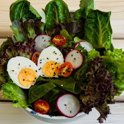 Boiled Egg With Wakame Salad
