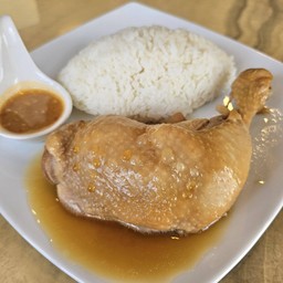 ข้าว ไก่ต้มน้ำปลา