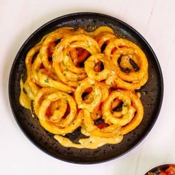 เคอร์ลี่ฟรายส์ทรัฟเฟิล