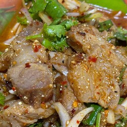 หมูน้ำตกแซ่บ