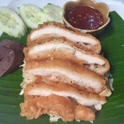 ข้าวมันไก่ทอด.