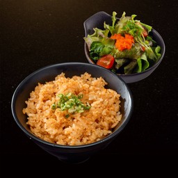 เซ็ทข้าวผัดกระเทียม+สลัด